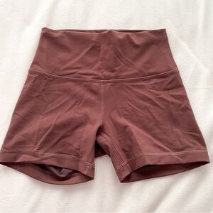 Wunder Train High-Rise Short 4"